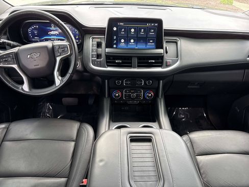 Used 2022 Chevrolet Suburban Z71 AWD/4WD image 29