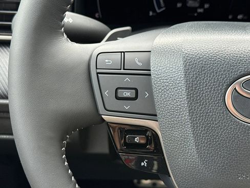 New 2026 Toyota Camry SE FWD image 27