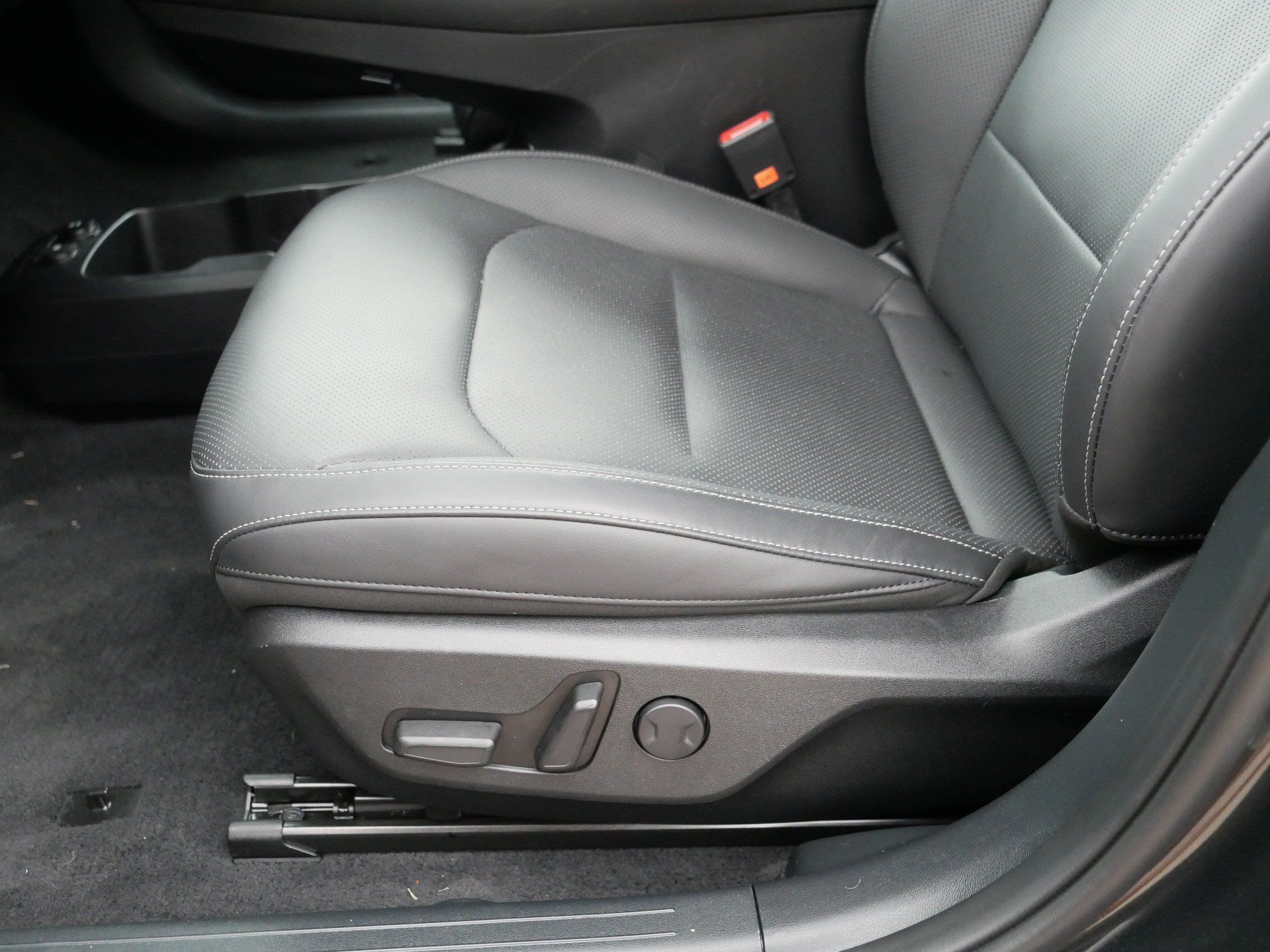 Certified 2024 Kia EV6 Wind w/ Wind Technology Package AWD/4WD image 20