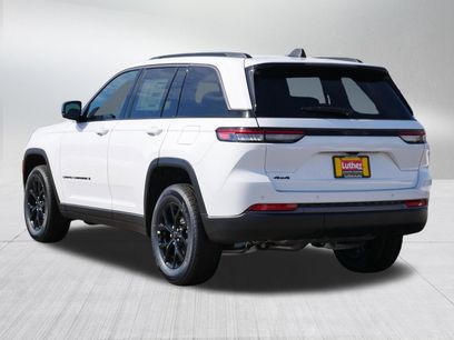 New 2026 Jeep Grand Cherokee Altitude