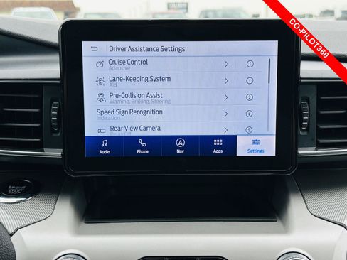 Used 2024 Ford Explorer XLT w/ Equipment Group 202A AWD/4WD image 9
