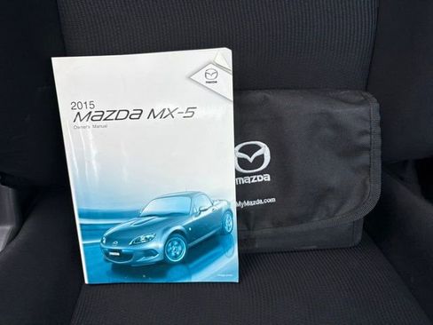 Used 2015 MAZDA MX-5 Miata Club image 24