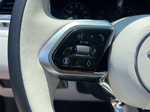 Certified 2026 Jaguar F-PACE R-Dynamic S AWD/4WD image 22