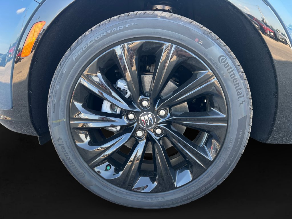 New 2026 Buick Envista Sport Touring w/ Convenience I Package FWD image 9