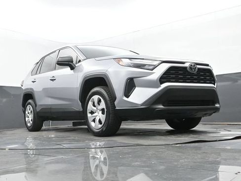 Used 2023 Toyota RAV4 LE FWD image 25