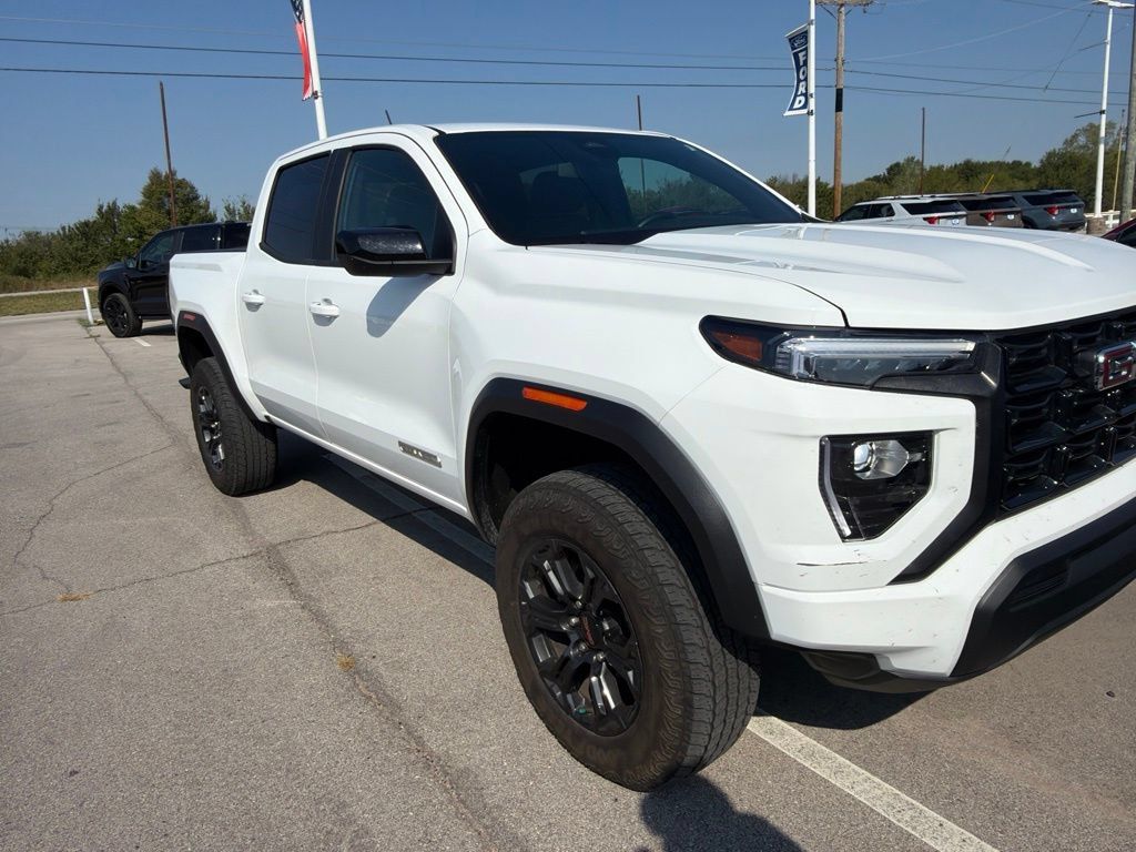 Used 2025 GMC Canyon Elevation RWD image 2