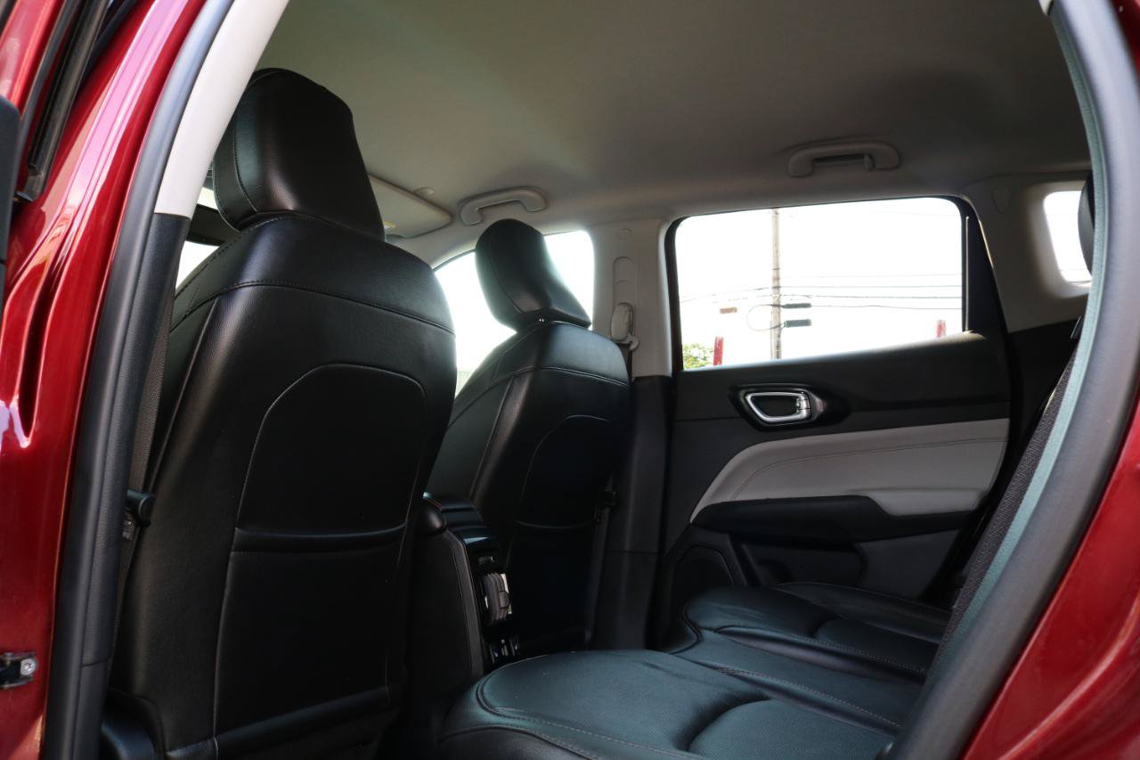 Used 2022 Jeep Compass Limited w/ Elite Group AWD/4WD image 37