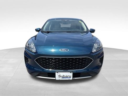 Used 2020 Ford Escape SE FWD image 3