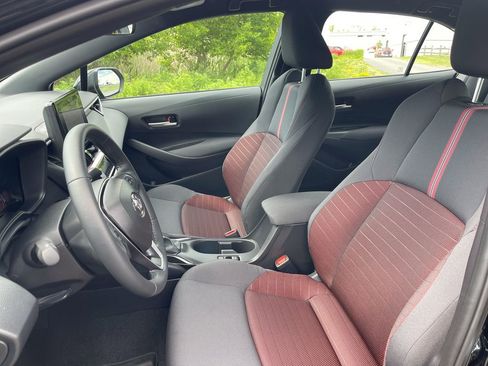 Certified 2026 Toyota Corolla SE FWD image 11