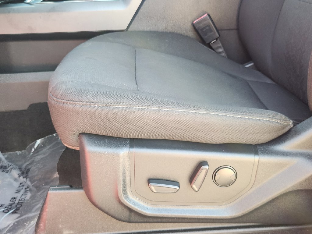 Used 2020 Ford F150 XLT w/ Equipment Group 302A Luxury AWD/4WD image 24