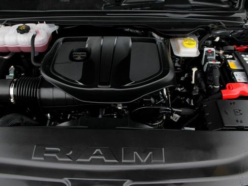 Used 2026 RAM 1500 Laramie w/ Night Edition image 7