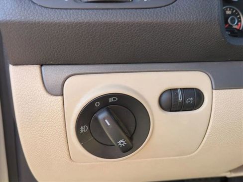 Used 2010 Volkswagen Eos Komfort image 13