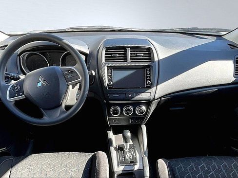 New 2025 Mitsubishi Outlander Sport ES image 6