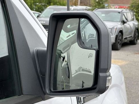 Used 2016 Ford F150 XLT w/ Equipment Group 302A Luxury image 31