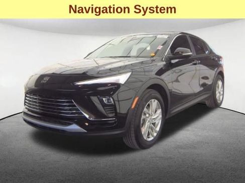 Used 2025 Buick Envista Preferred w/ Convenience I Package FWD image 4