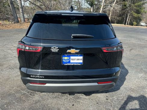 New 2026 Chevrolet Equinox LT w/ Convenience Package II FWD image 6