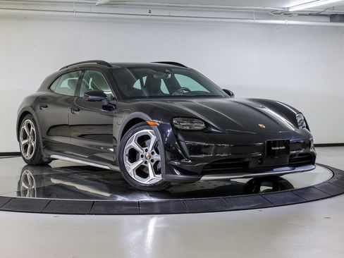 Certified 2024 Porsche Taycan 4 Cross Turismo image 9