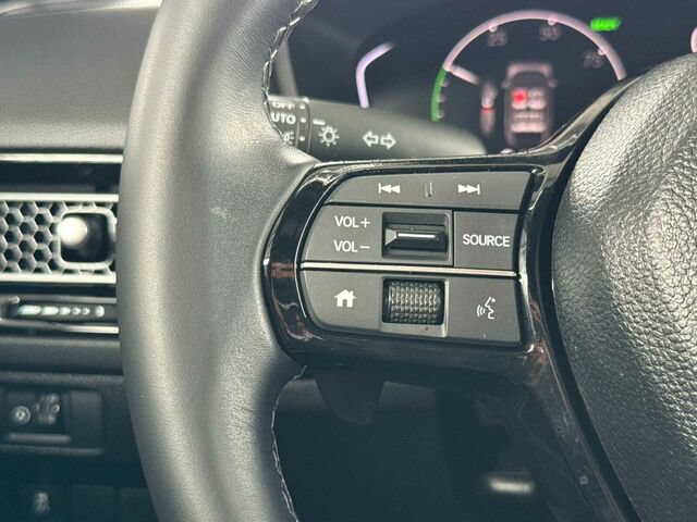 Used 2025 Honda Civic Sport image 25