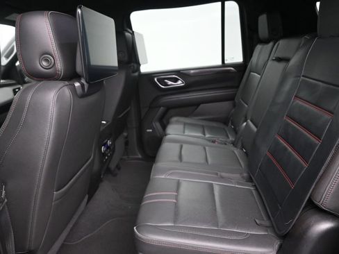 Used 2021 Chevrolet Suburban RST w/ Rear Media and Nav Package RWD image 15