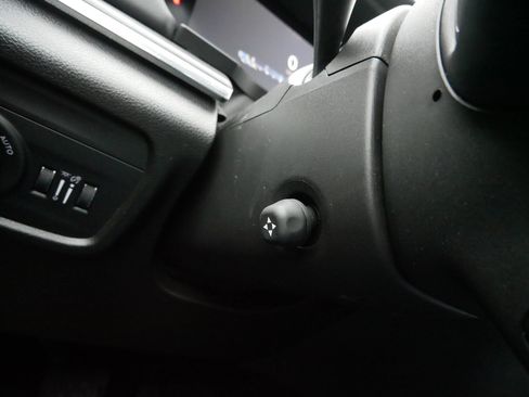 Used 2023 Jeep Grand Cherokee L Overland image 28