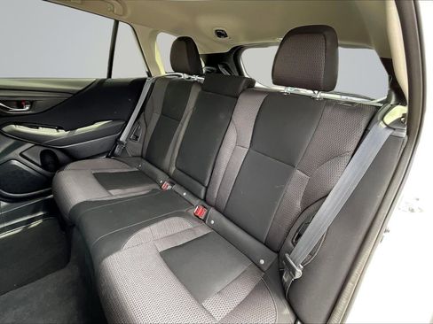 Used 2024 Subaru Outback Premium AWD/4WD image 26