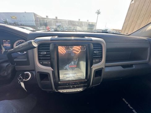 Used 2015 RAM 1500 Express image 16