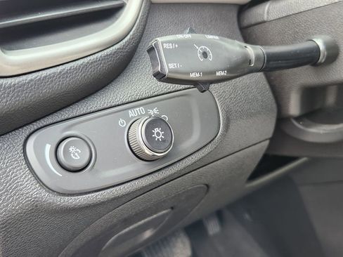 Used 2017 Chevrolet Trax LS image 25