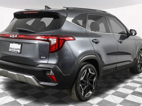 Used 2024 Kia Seltos SX w/ SX Sunroof Package image 19