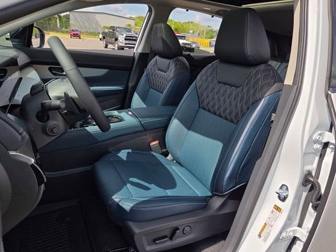 New 2026 Nissan Murano Platinum w/ Technology Package AWD/4WD image 9