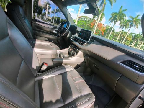 Used 2021 Chevrolet Tahoe RST RWD image 43