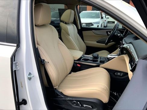 Used 2023 Acura MDX SH-AWD image 6