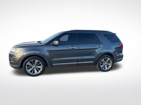Used 2018 Ford Explorer Limited image 2