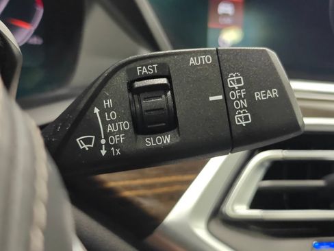 Used 2021 BMW X5 xDrive40i w/ Premium Package 2 AWD/4WD image 71