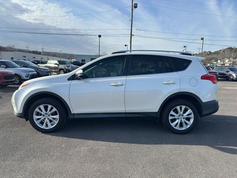 Used 2014 Toyota RAV4 Limited FWD image 2