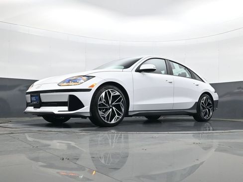 Certified 2024 Hyundai Ioniq 6 SEL image 21