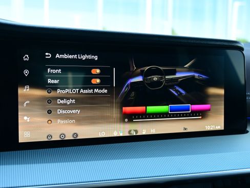 Certified 2025 Nissan Murano Platinum w/ Cargo Package image 30