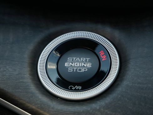 New 2025 Jeep Grand Cherokee L Limited w/ Trailer Tow Package image 20