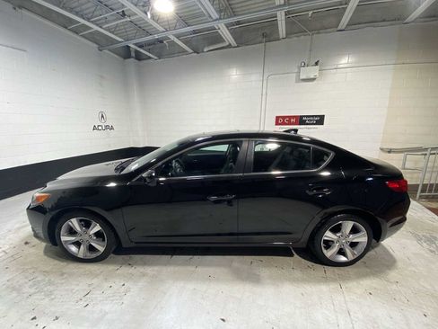 Used 2014 Acura ILX w/ Premium Package image 3