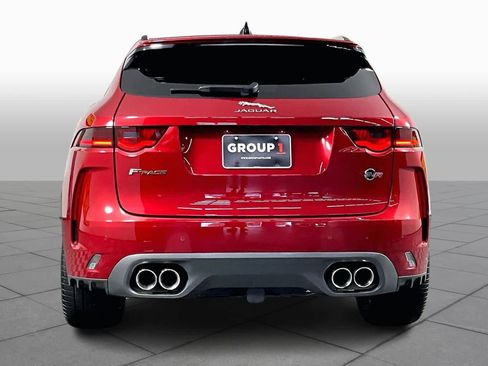 Used 2020 Jaguar F-PACE SVR image 4