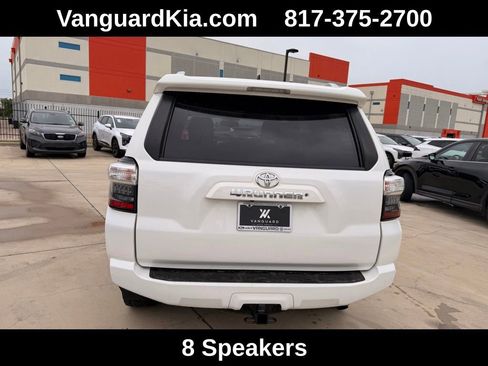 Used 2018 Toyota 4Runner SR5 Premium AWD/4WD image 3