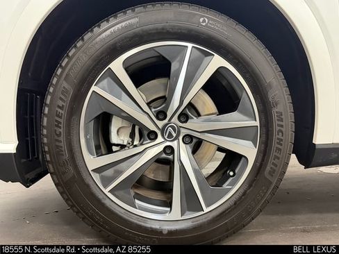 Used 2025 Lexus RX 350 FWD w/ Accessory Package image 10