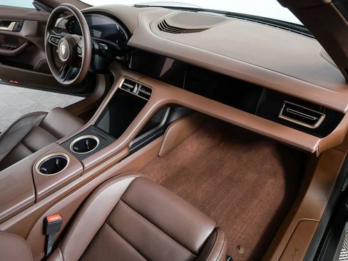 Certified 2023 Porsche Taycan image 21