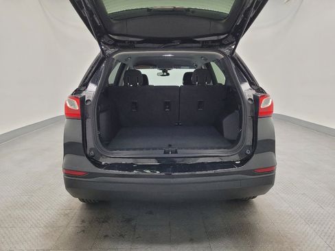 Used 2020 Chevrolet Equinox LS w/ LS Convenience Package image 29