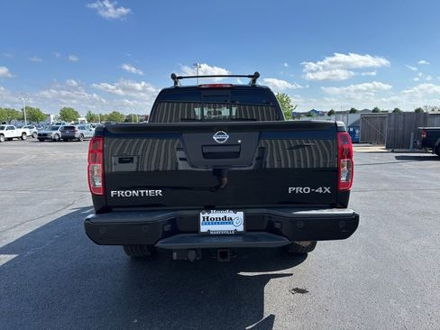 Used 2020 Nissan Frontier PRO-4X w/ Pro-4x Utility Package AWD/4WD image 6