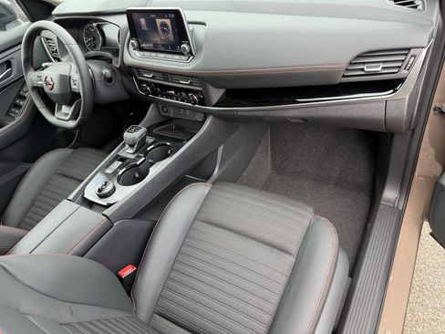 New 2026 Nissan Rogue Rock Creek image 14