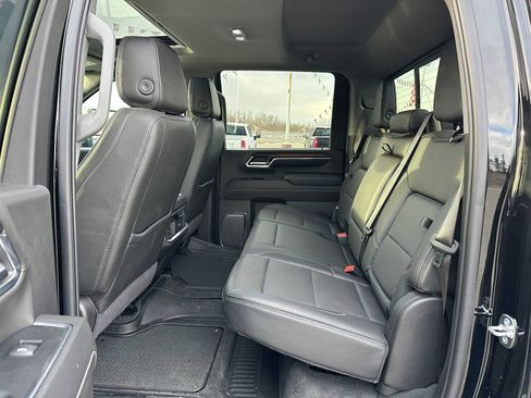 Used 2024 GMC Sierra 2500 Denali w/ Denali Reserve Package image 16