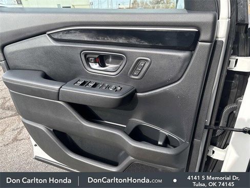 Certified 2025 Honda Pilot EX-L image 12