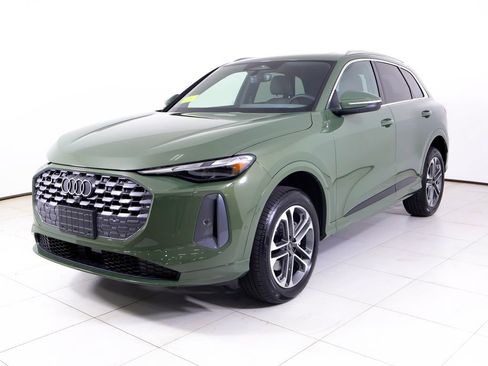 Used 2026 Audi Q5 Premium AWD/4WD image 1