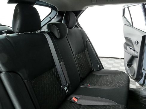 Used 2023 Nissan Kicks SV image 19