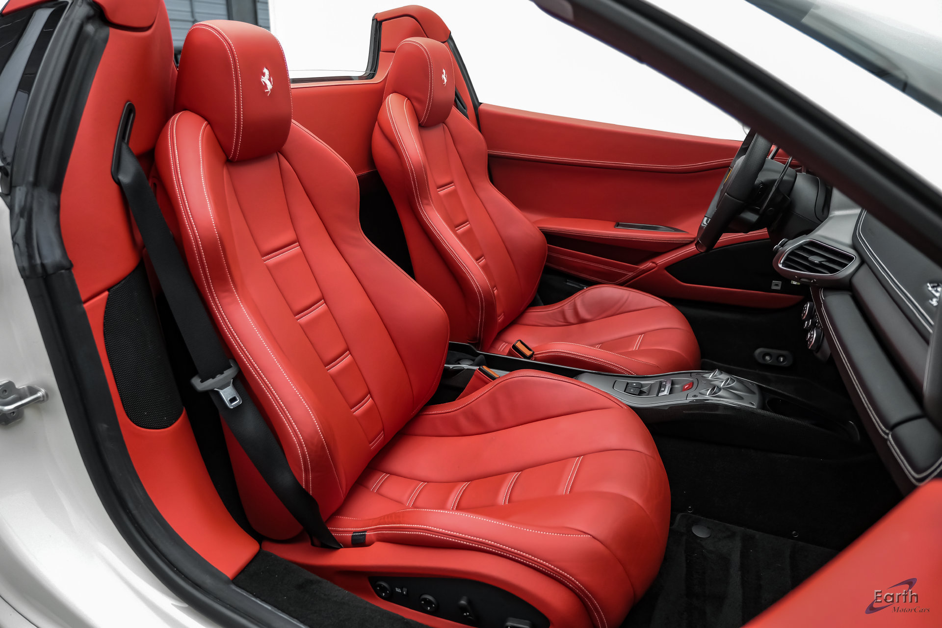 Used 2015 Ferrari 458 Spider RWD image 69